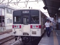 八高線