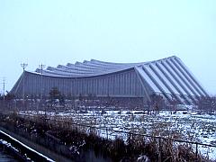 エムウェーブ外観