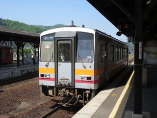 姫新線